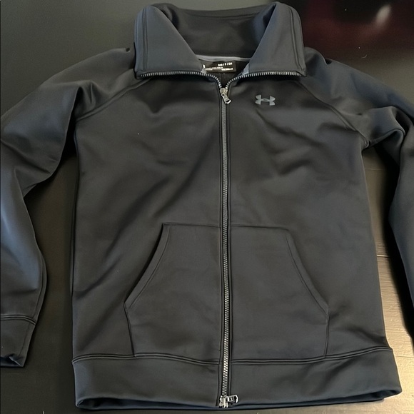 Under Armour Black Full-Zip Jacket - Picture 1 of 9